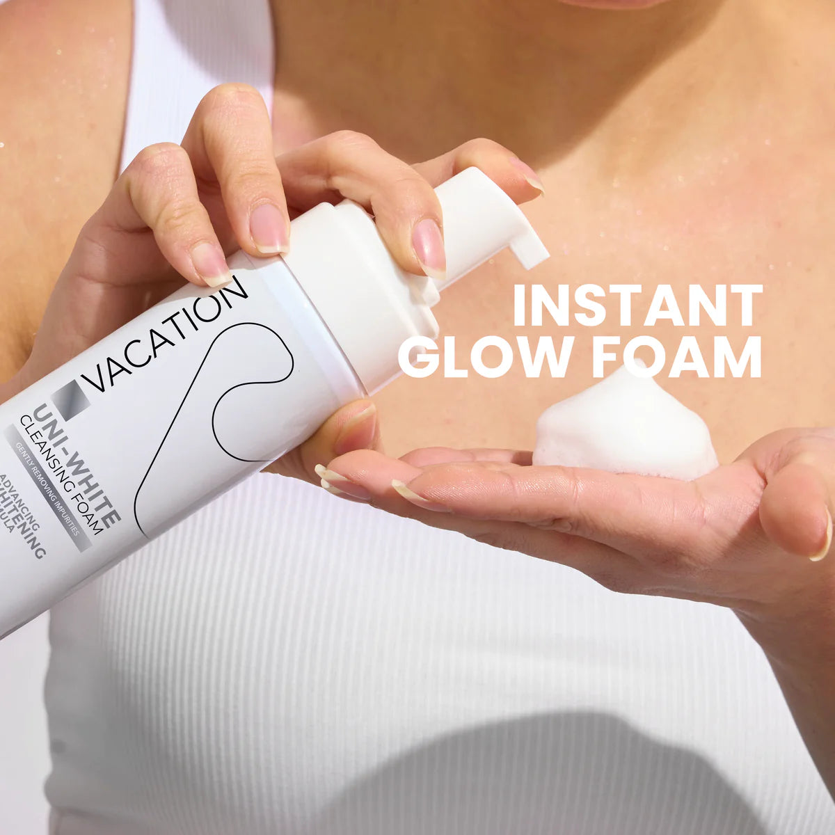 VACATION UNI-WHITE CLEANSING FOAM 200ML